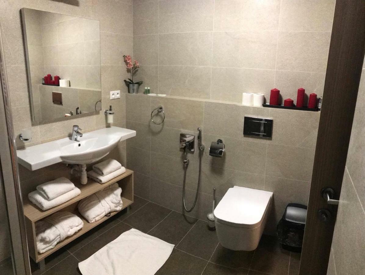 Apartmány Sabai Dee Stara Lesna Exterior foto